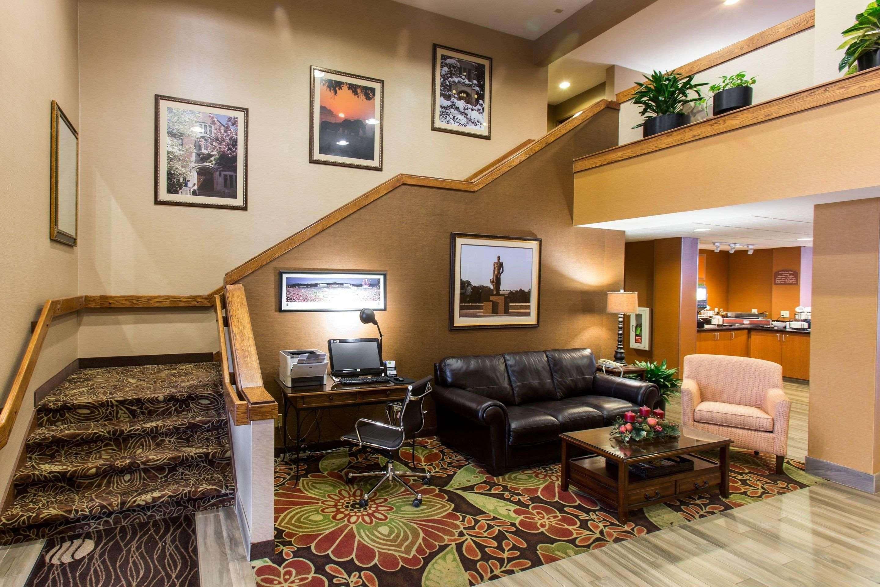 Comfort Inn Okemos - East Lansing מראה חיצוני תמונה