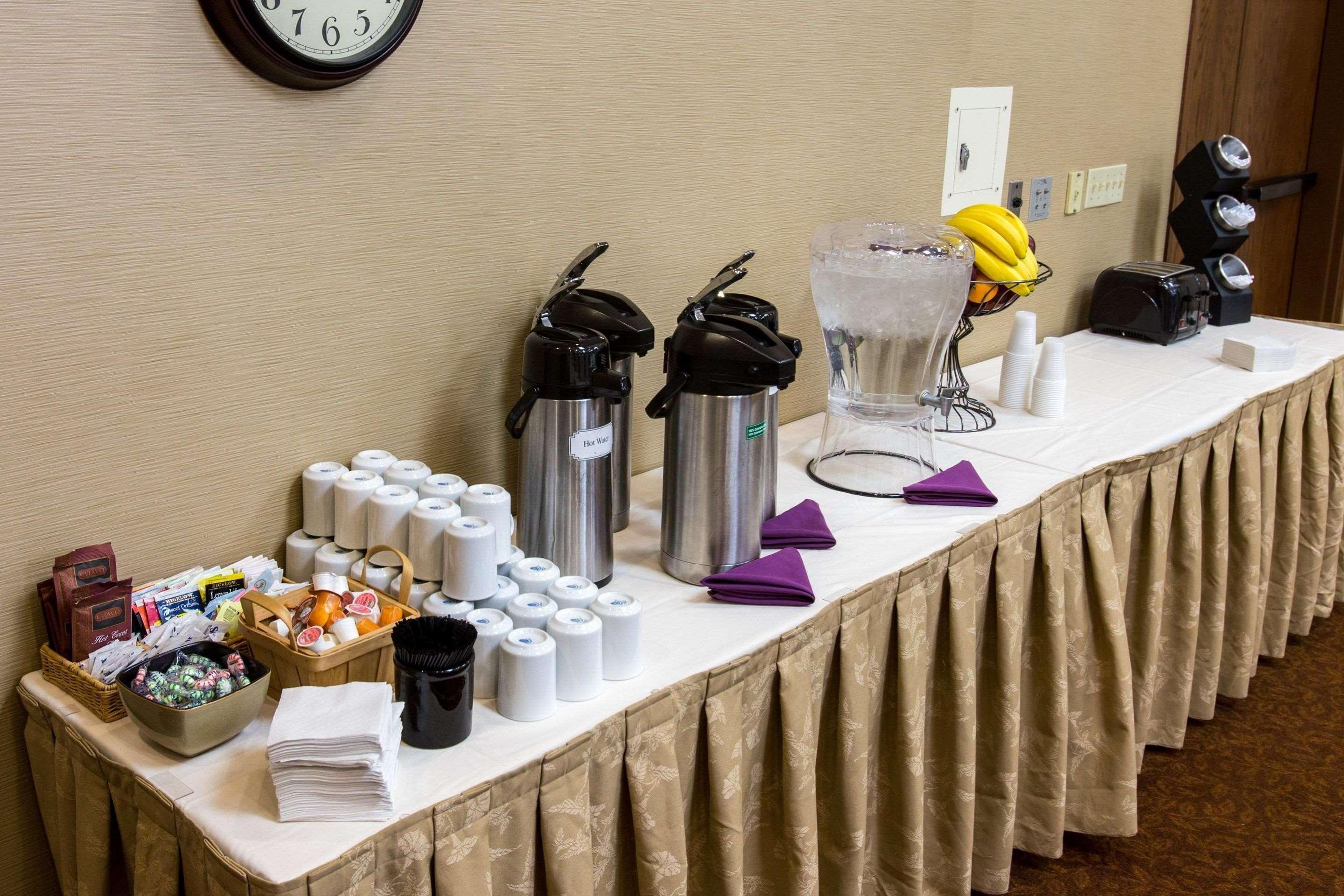 Comfort Inn Okemos - East Lansing מראה חיצוני תמונה